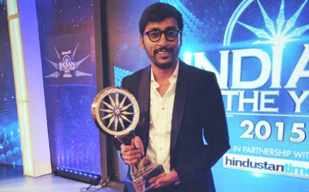 Big FM's RJ Balaji honoured with CNN News18 Indian of the year Award