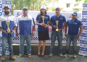 Aishwariya Pissay wins the Lady Category at Maruti Suzuki Dakshin Dare Rally 2016