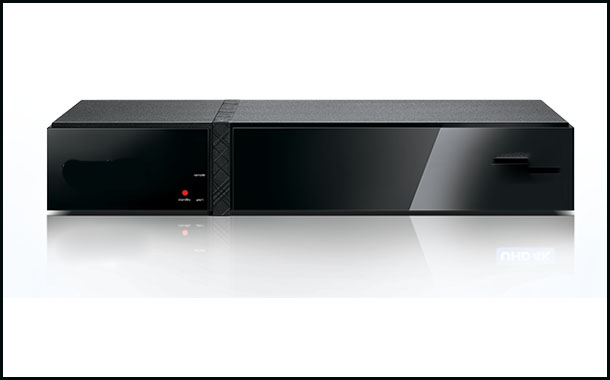 Mamata unveils welfare schemes for MSOs and Cable Operators in WB; Urges them not to air riot pictures