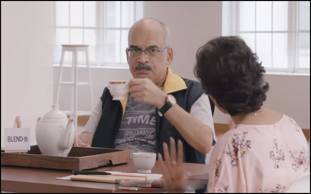 Red Label – A Tale of 2 blends campaign conceptualized by Ogilvy Mumbai