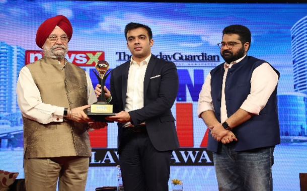 iTV Network felicitates Industry Leaders at NewsX - The Sunday Guardian Building India Conclave and Awards