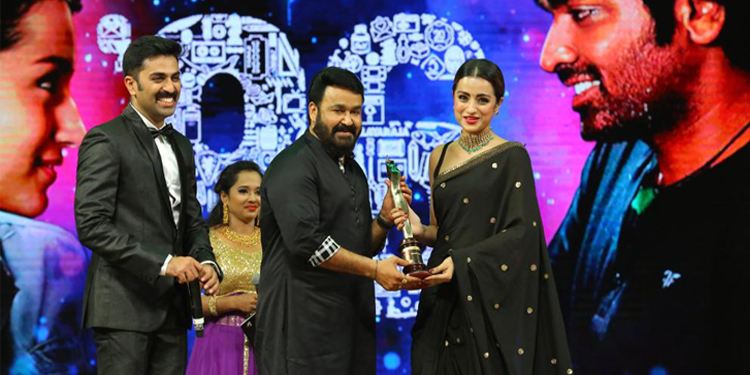 Mohanlal and Manju Warrier receive top honour at Asianet Film Awards 2019