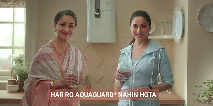 Madhuri goes ‘Judwaa’ for ‘Har Water Purifier Aquaguard Nahi Hota’