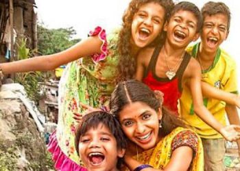 &pictures brings the World Television Premiere of ‘Mere Pyaare Prime Minister’ on 16th January