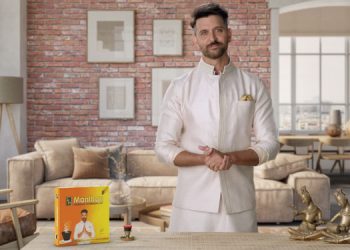 Manthan's new ad film with Hrithik Roshan talks about a 'Mini Hawan' with Manthan Premium Sambrani Cups