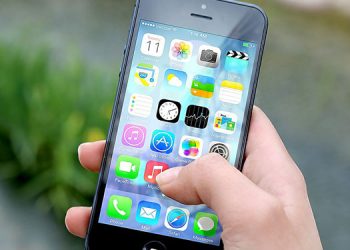 Indian smartphone market is expected to reach 1 billion smartphone users by 2026