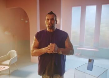 Redmi India and The Great Khali come together for #DeshkeSmartphone campaign