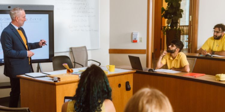 Digital Platforms Key to Educators’ Professional Development, New Report from Zoom Finds