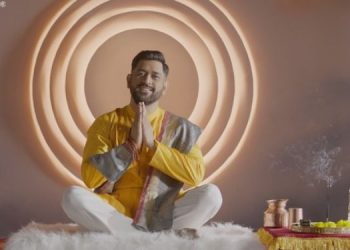 MS Dhoni seen in a Guruji avatar in new Zed Black Agarbatti TVC