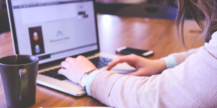 Women's are dominating the communication roles in Gig Economy: Report