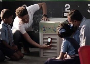 Otrivin helps School Children Breathe Cleaner by Transforming Toxic Air into Pencils