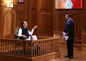 India TV's Aap Ki Adalat to host Gulam Nabi Azad on 8th April