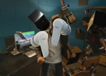 Wings’ Flobuds arrives with ‘Go with the Flo’ message