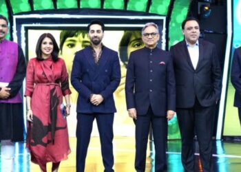 Dettol and NDTV's 'Banega Swasth India' celebrates the launch of its 10th season; ropes in Ayushmann Khurrana as campaign ambassador