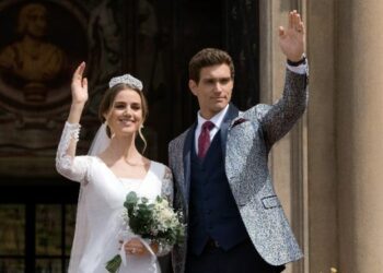 Louis Philippe says each groom is a king on his wedding day