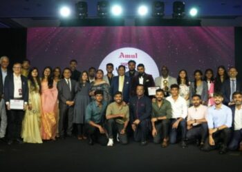 Sheetal Devi, Mohammed Shami and Muttiah Muralitharan bag top honours at Sportstar Aces Awards