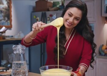 Aashirvaad Bikaneri Besan partners with Rupali Ganguly to celebrate family bonding