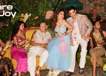 Crocs invites Gen Z to embrace their authentic, festive style through the 'Share the Joy' campaign