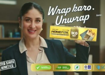 A new campaign with Bollywood star Kareena Kapoor highlights Homefoil’s 2-in-1 foil 