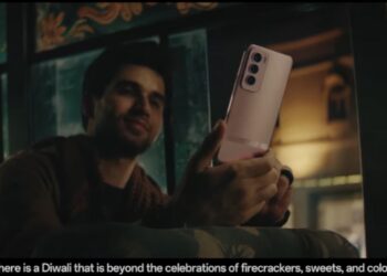 Oppo’s festive campaign features an ad film that takes viewers on a journey through Himachal’s hills, Rajasthan’s dunes and Goa’s shores