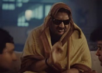 Flipkart's Black Friday campaign is inspired by Bollywood actor Arshad Warsi's performance in the movie 'Golmaal'