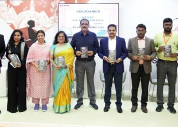 Dr. A.V. Anoop unveils "YOU TURN" memoir covers in Tamil & English at 43rd Sharjah Book Fair 2024