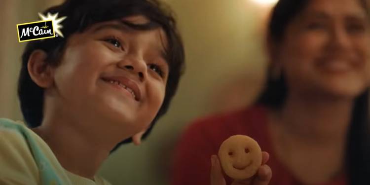 McCain rekindles family connections with heart-warming winter campaign