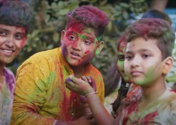 Anmol Industries spreads the colors of inclusivity this holi with #HarPalAnmol