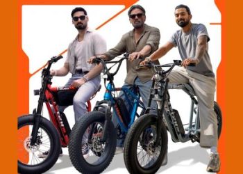 Suniel Shetty, KL Rahul, Ahan Shetty & Akshai Varde team up to launch Exelmoto
