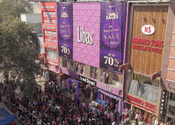 Libas launches #MoveOnWithLibas campaign with 10th Purple Days Sale; website crash reflects post-Valentine surge