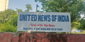 Press Emblem Campaign raises concern over sealing of UNI office in Delhi