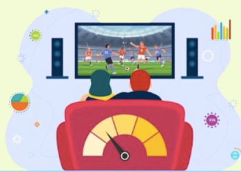 Scale vs Accuracy: Will Bigger Panels Deliver Better Truth?