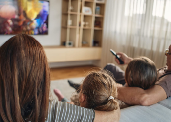 Kerala HC clears way for new TV ratings regime, says landing page gains are not a protected business right
