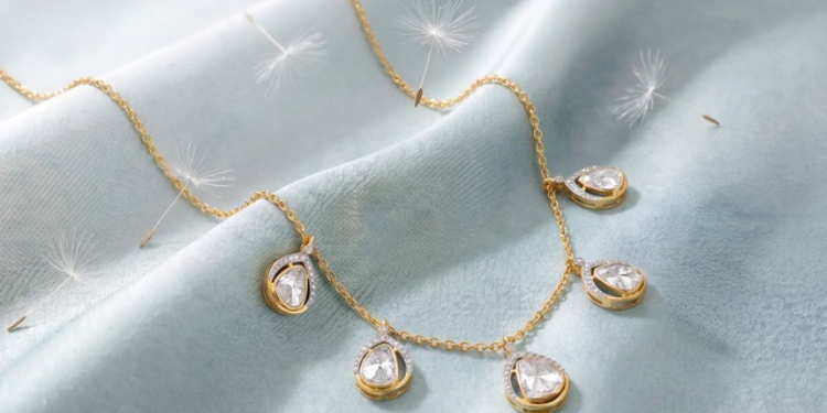 Senco Gold & Diamonds launches ‘Halke Phulke Moments’ Campaign to position lightweight jewellery for everyday wear